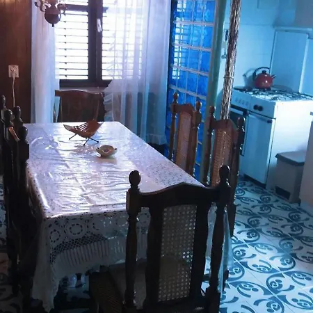 Stone House Gregov - Bedroom 1 Gæstehus 3*