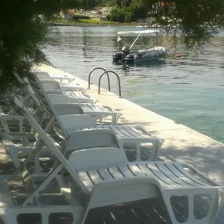 Stone House Gregov - Bedroom 1 Gæstehus 3*