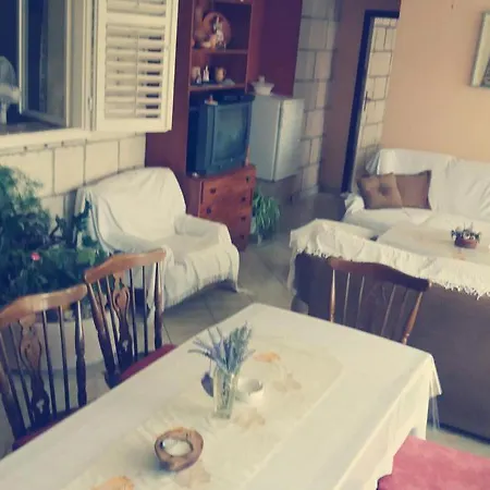 Pensión Stone House Gregov - Bedroom 1 3*